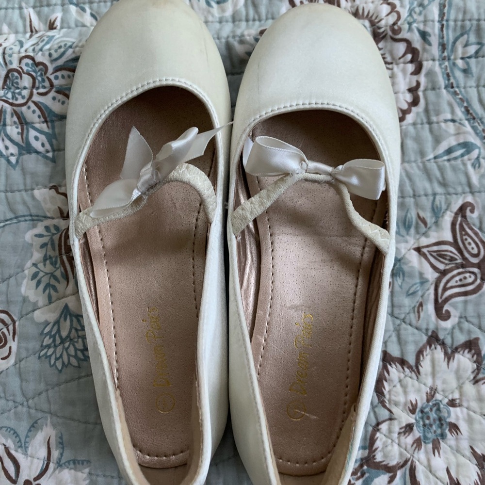 Dream Pairs sandals!